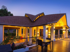 Chalong Chalet Resort & Longstay