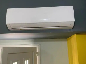 Apartment 100 square meters in perea 40 meters away from the sea