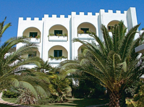 Vrachos Holidays Hotel