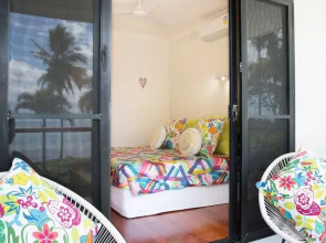 Absolute BeachFront Bliss @ Newell Beach
