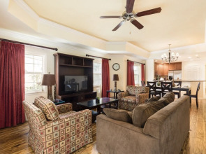 Rvh_285r Whisper Way Escape 3 Bedroom Condo