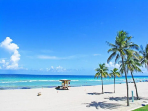 Wonderful 2br With BBQ Next to Gulfstream :)