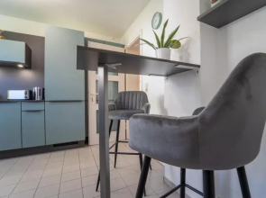 dreamcation - Ehemalige Pfarrer- & Souterrain Wohnung, 3D-Tour, Terrasse, Garten, BBQ