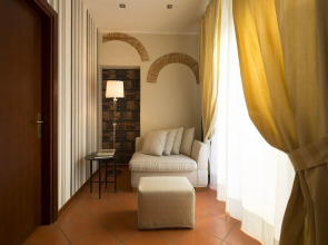 De La Pace, Sure Hotel Collection by Best Western