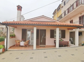 Rooms and Apartments Mofardin