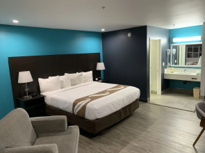 Quality Inn Near Hollywood Walk of Fame