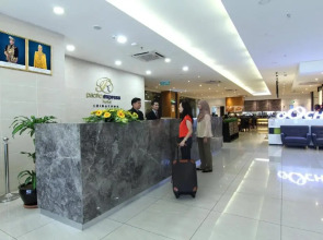 Pacific Express Hotel Chinatown