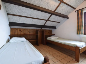 Refined Holiday Home in Nadrin With Garden