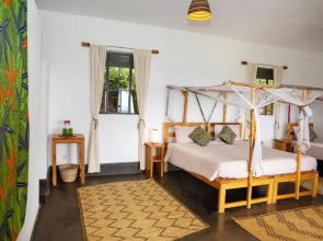 Top of The World Lodge