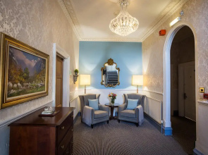 Bayswell Park Hotel