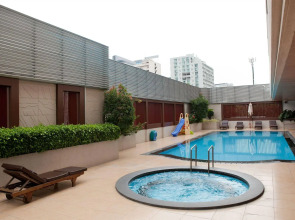 S.M. Grande Residence