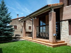 House With 5 Bedrooms in Covaleda, With Wonderful Mountain View, Enclo