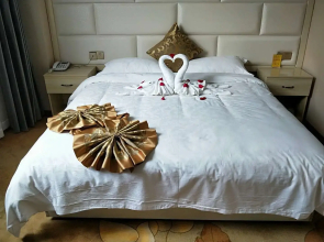 Yulongshan Grand Hotel
