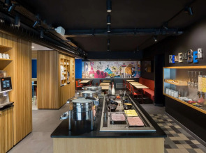 Campanile Paris 12 — Bercy Village