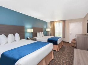 Grand Hotel Orlando at Universal Blvd - Shuttle to Theme Parks