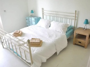 Apartment With 2 Bedrooms in Psathi, With Wonderful sea View and Furni