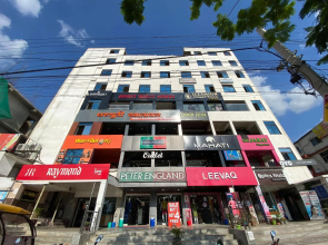 Pop 89428 Oyo Flagship Moon Light Hotel