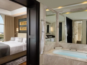 Отель Kempinski Mall Of The Emirates