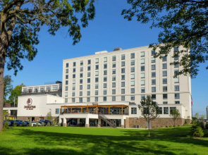 DoubleTree by Hilton Hotel Niagara Falls New York