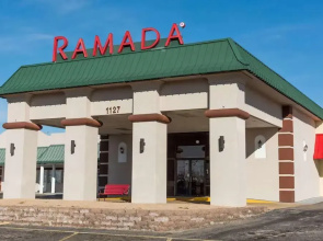 Ramada By Wyndham Mountain Home