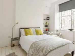 Modern Flat Arthur's Sea