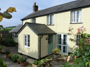 Highertown Cottage B&B