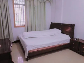 Ruijin Shuangqing Hotel
