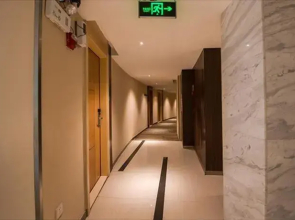 City Comfort Inn Yulin Walking Street