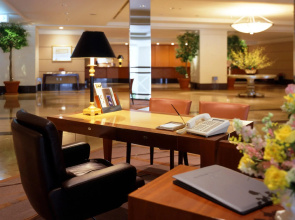 Kobe Bay Sheraton Hotel & Towers