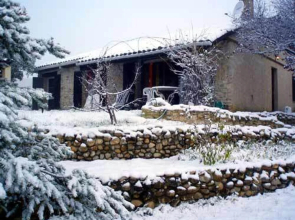 House With 2 Bedrooms in Mirabeau, With Wonderful Mountain View and Fu