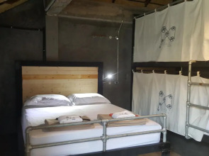 Pulley Hostel Hua Hin