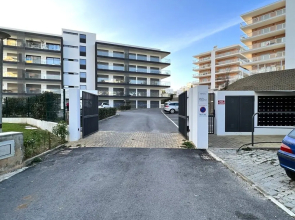 Praia DA Rocha Twins 1 With Pool