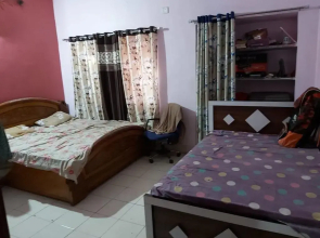 Shreyanshi Guest House