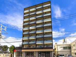 Mr.Kinjo In Naminoue