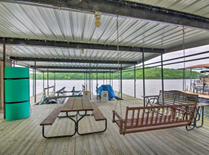 Lakefront Rocky Mount Retreat w/ Swim Dock!
