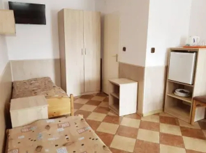 Ośrodek Kolonijno - Wypoczynkowy Ania