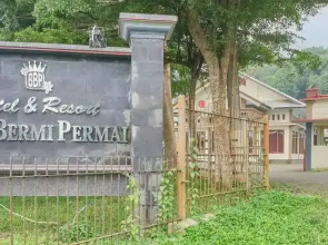 Hotel Bumi Bermi Permai