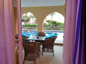 Sea Beach Aqua Park Resort