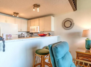 K B M Resorts: Napili Point Nap-c42 Gorgeous 2 Bedrooms Ocean View, Includes Rental Car!