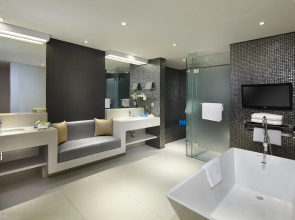 Double-Six Luxury Hotel