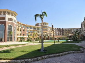Royal Beach Serviced Apartments