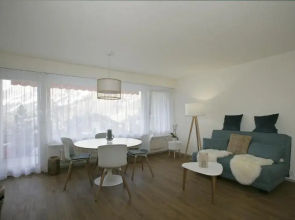 Magnifique studio avec piscine vue sur le lac