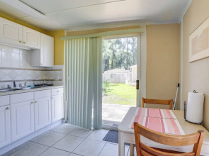 Private Yard & Patio: Studio in Pinellas Park