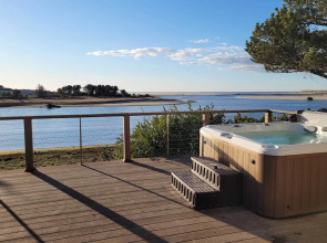 Waterfront Seaside Beach Home w/ Views & Hot Tub!