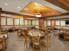 Holiday Inn Express Dallas Medical-Market Center by IHG