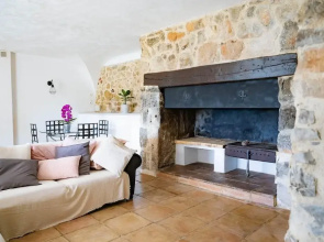 Fleur de Lys Fayence