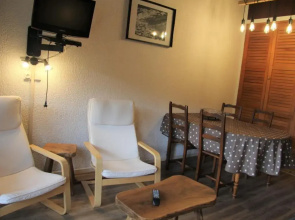 Appartement La Clusaz, 2 pièces, 6 personnes - FR-1-459-83