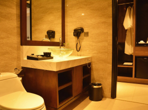 Отель The Nest Hotel Nusa Dua
