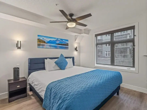 Skyline 205 Mountain View Townhouse-AC-Heated Pool-Hot Tub