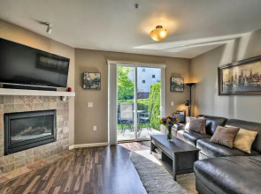 Modern Vancouver Townhome - Right on Main St!